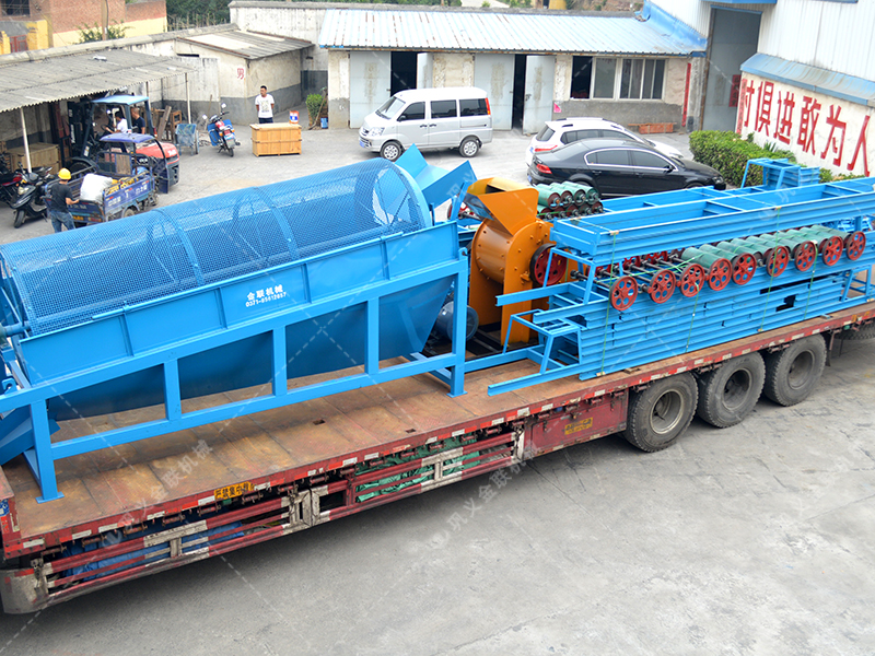 86雙級粉碎機生產(chǎn)線發(fā)貨圖片_發(fā)往廣西百色_破碎篩分金礦石 86雙級粉碎機生產(chǎn)線發(fā)貨圖片_發(fā)往廣西百色_破碎篩分金礦石